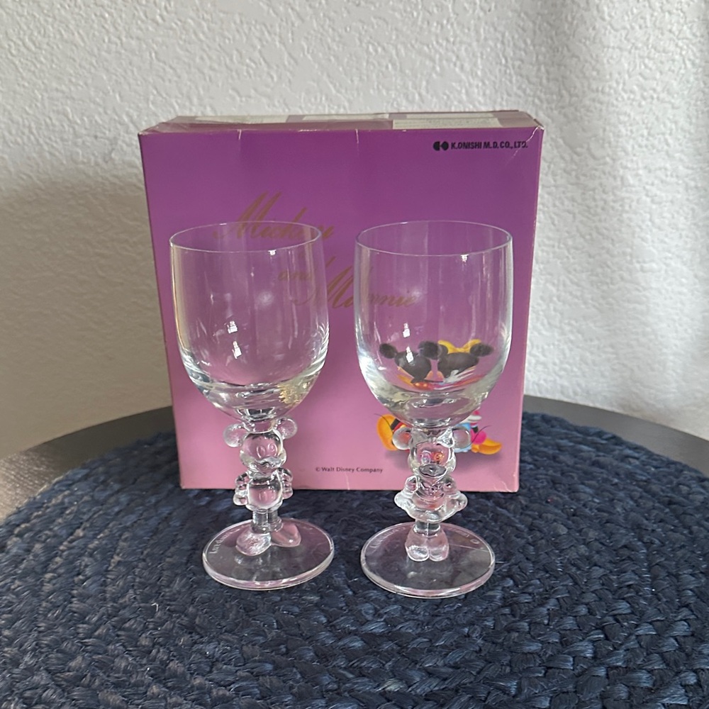 MIckey and Minnie Pair Glass Set